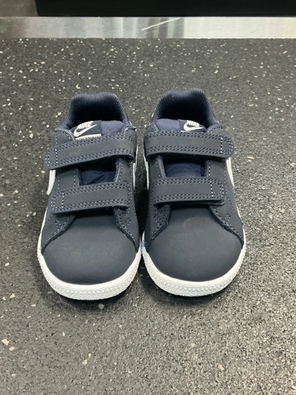 Nike Court Royale 6C - Picture 2 of 3